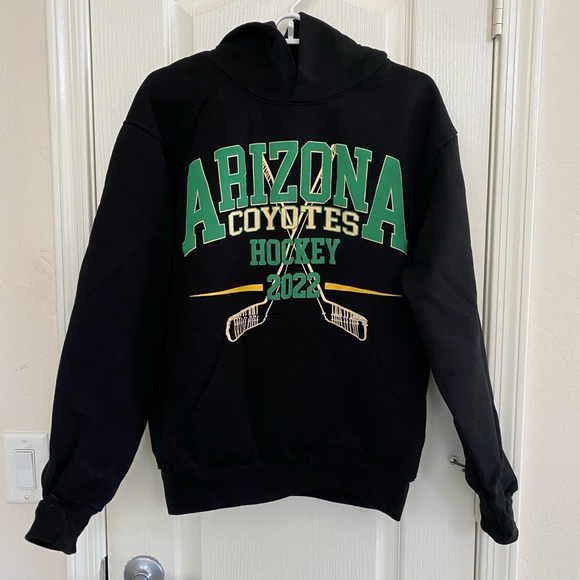 Arizona coyotes hockey sweatshirt - Picture 1 of 4